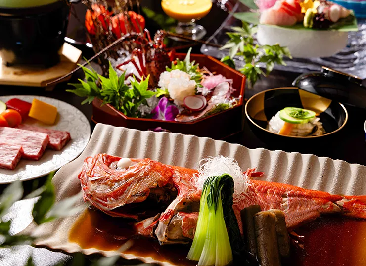 海と山の恵みが調和した夕食